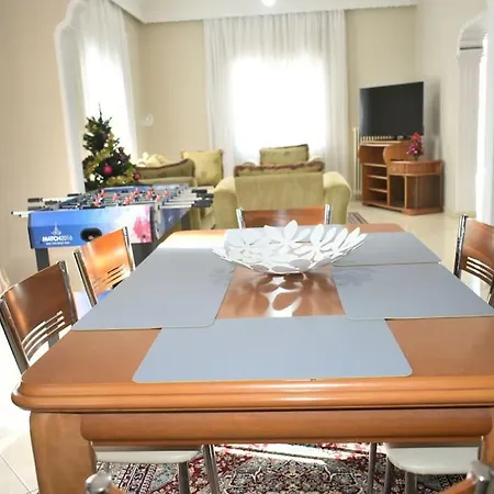 Tatil Evi Specious Flat House